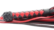 Черно-красная плеть с плетеной ромбовидной ручкой - 60 см. - фото, цены